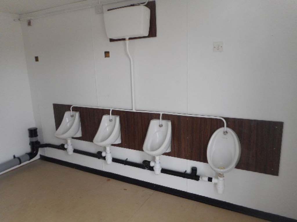 toilet-cabin-1-1
